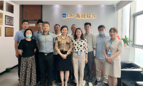 郑州科技学院至海融软件洽谈”码农计划”人才培养合作