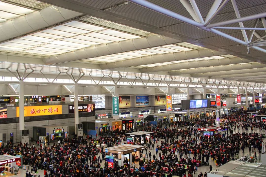 海融软件——“郑州东站枢纽客流疏散协调联动平台”成功上线